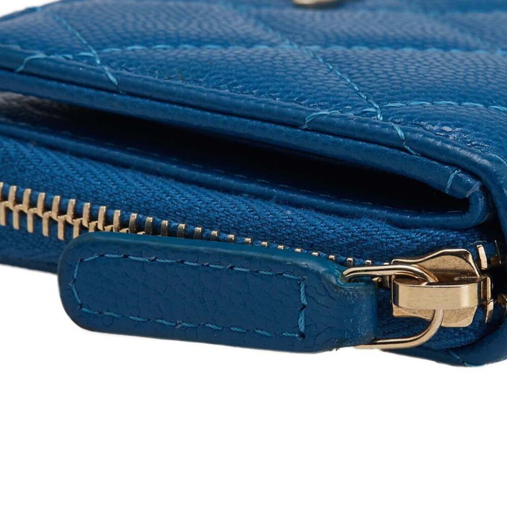 CHANEL Blue Caviar Leather Logo Wallet - Picture 6 of 10